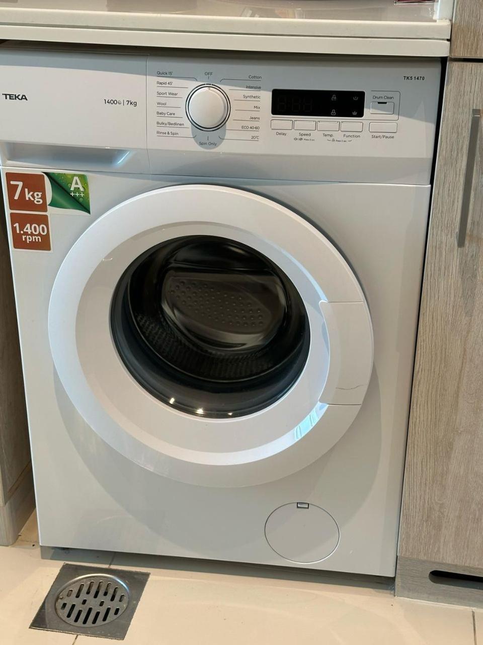 Seven Palm West Apartament