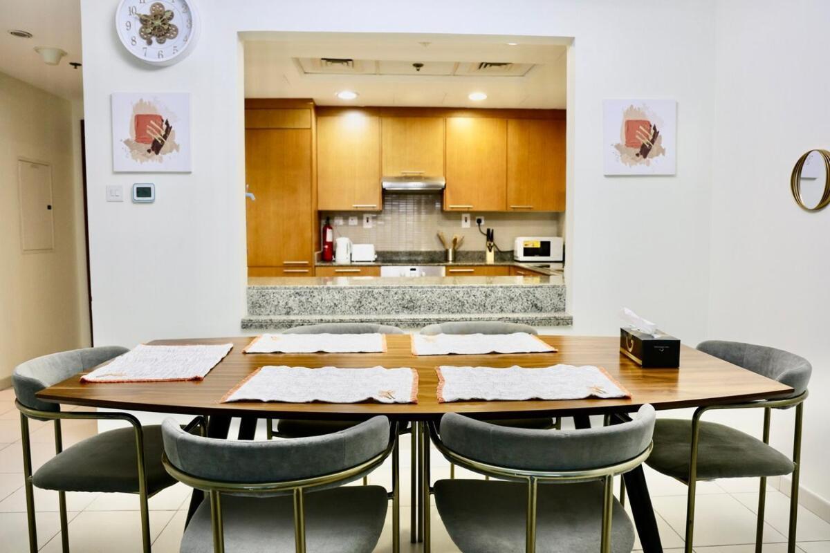 Apartament Nivis Find-affordable & Spacious 1 Bhk- 10 Mins To Mall *