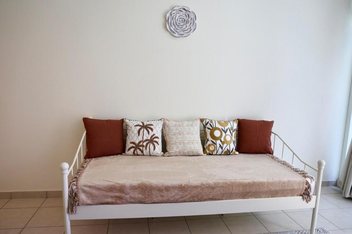 Nivis Find-affordable & Spacious 1 Bhk- 10 Mins To Mall Apartament Dubai