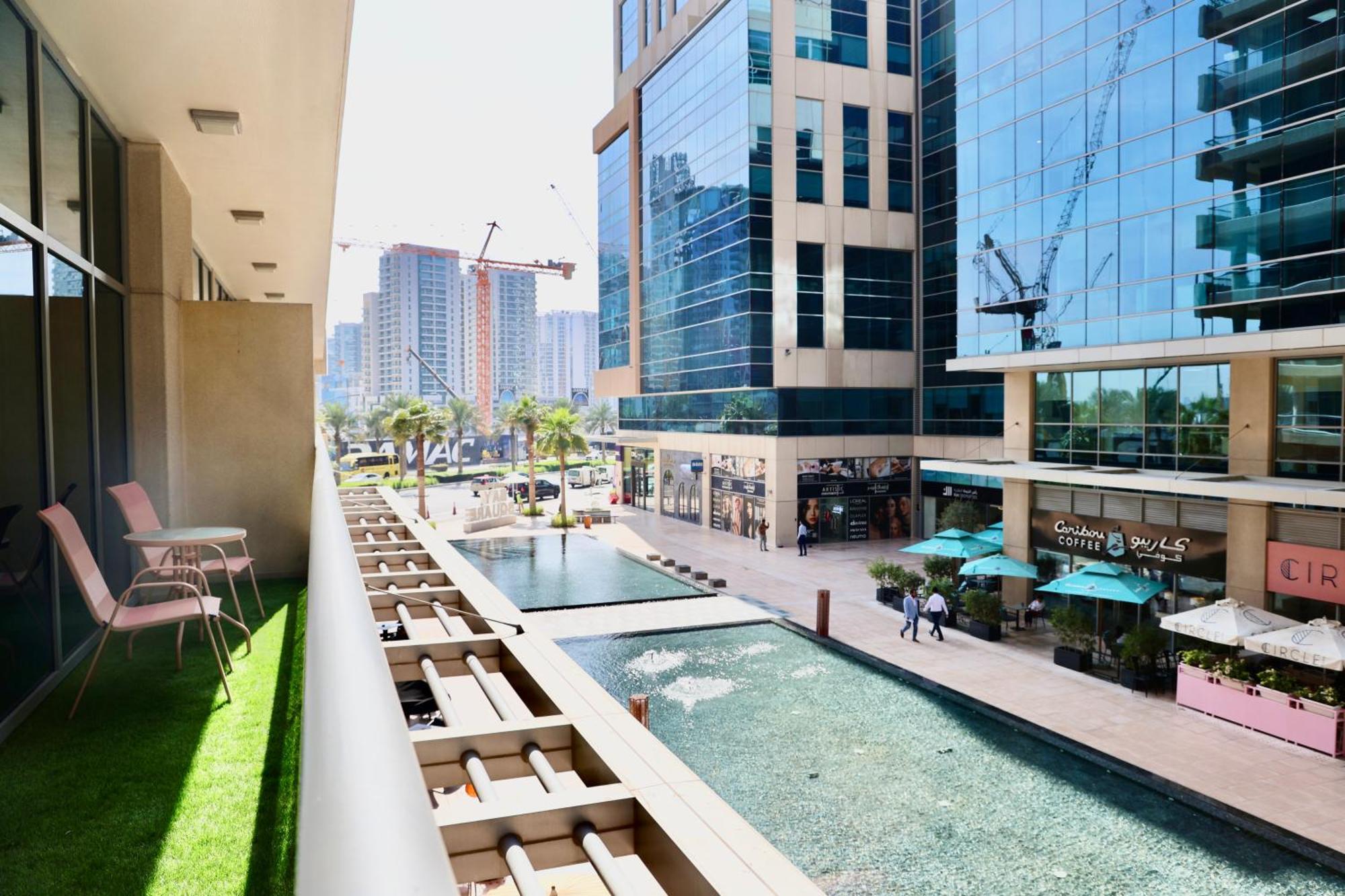 Nivis Find-affordable & Spacious 1 Bhk- 10 Mins To Mall Apartament Dubai