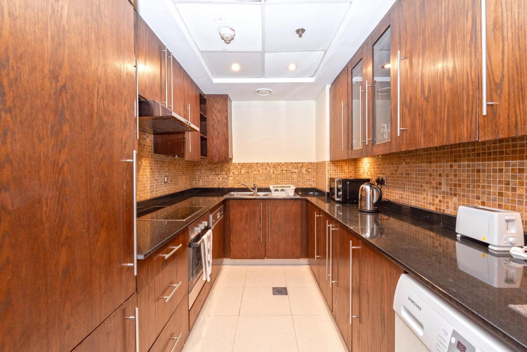 Lovely 1 Bedroom Apartment, Near Mall & Burj Khalifa, Downtown * Dubaï