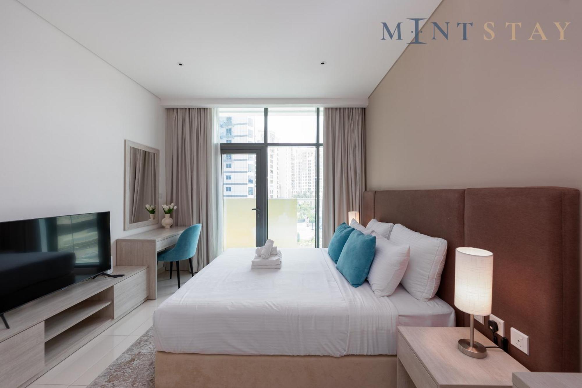Apartment Seven Palm, Palm Jumeirah - Mint