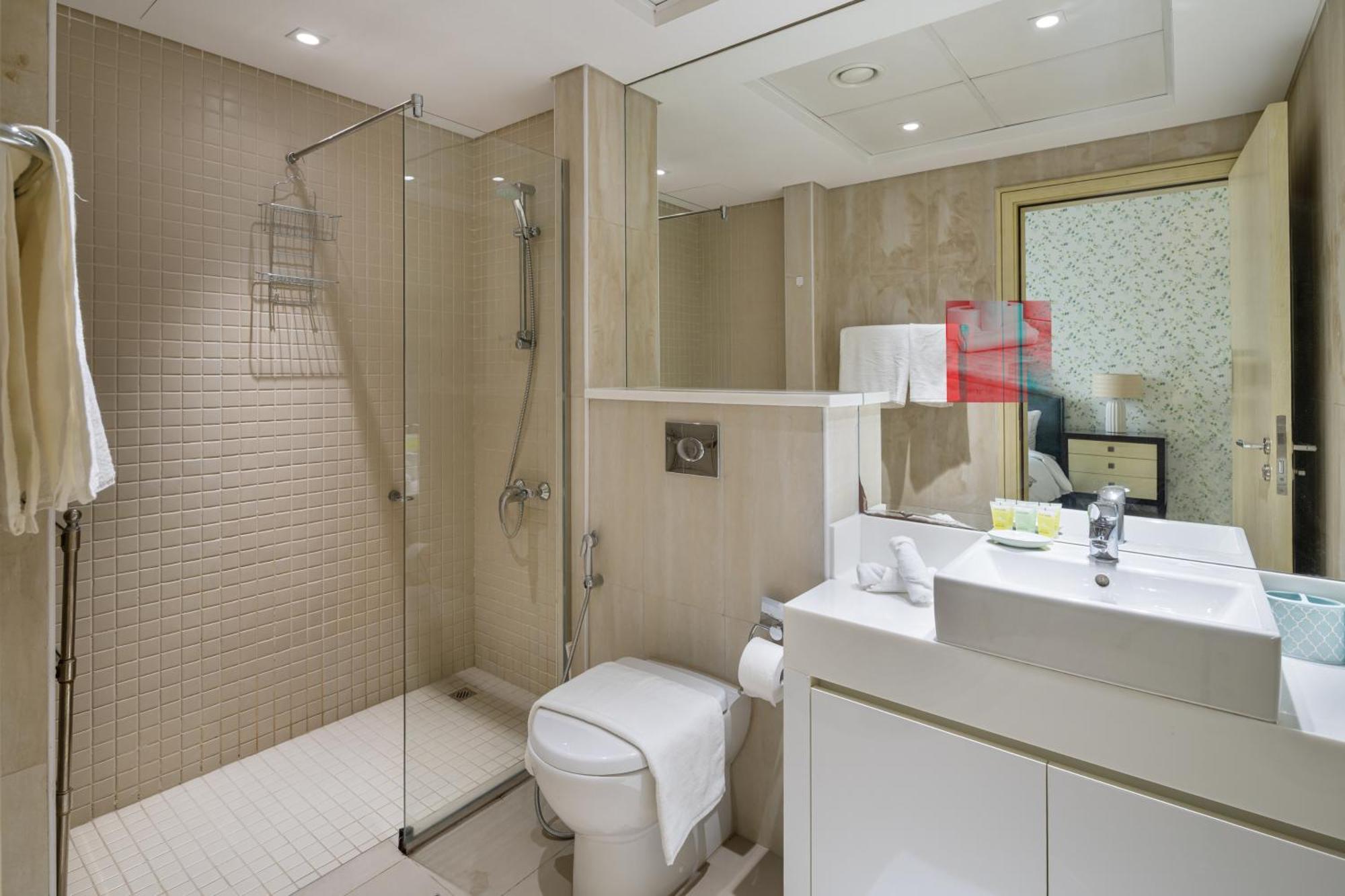 Access 4 Bedroom Jbr Appartement