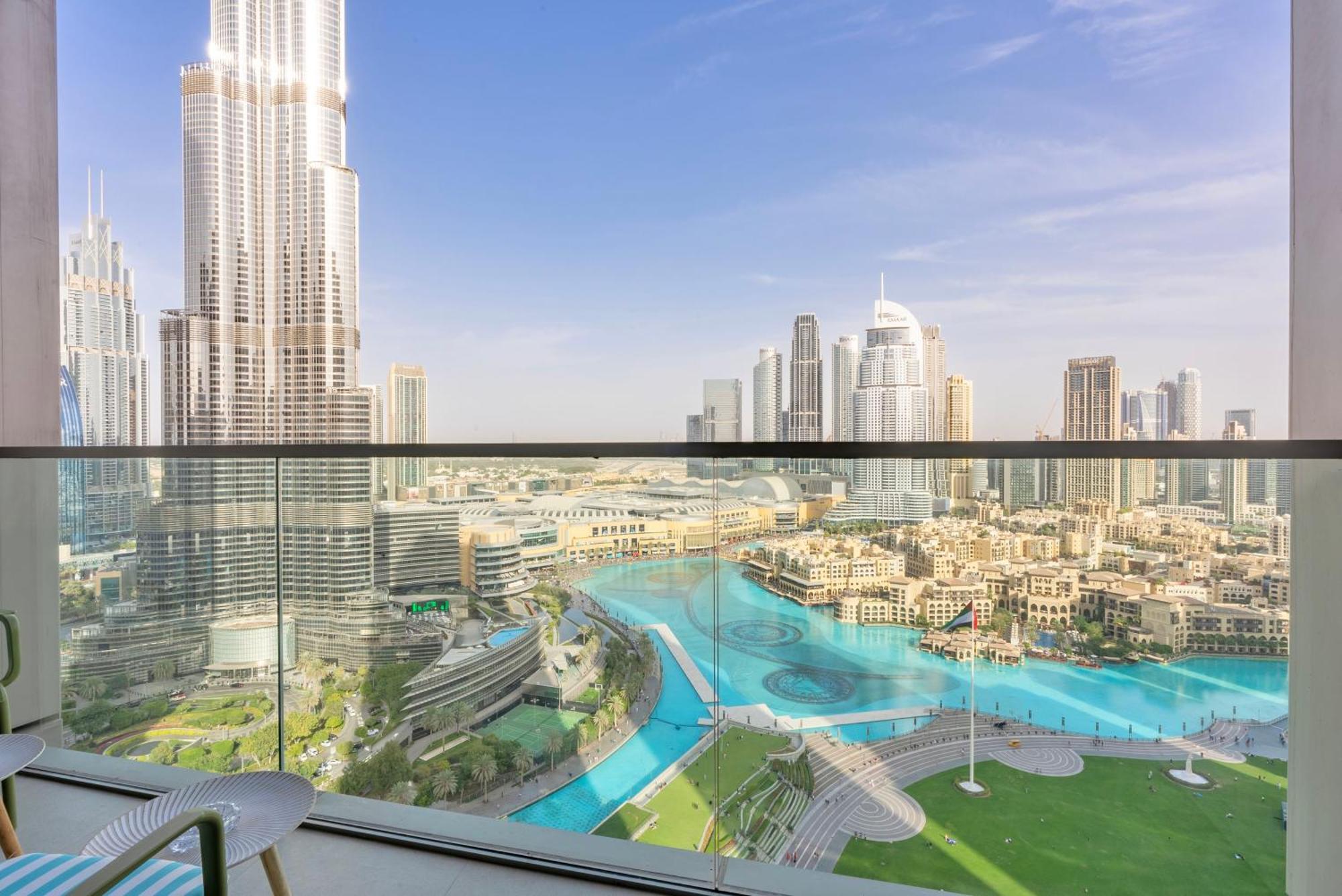 Apartamento Downtown Luxury - Full Burj Khalifa & Fountain Views - 5 Minutes Walk To Mall Dubái