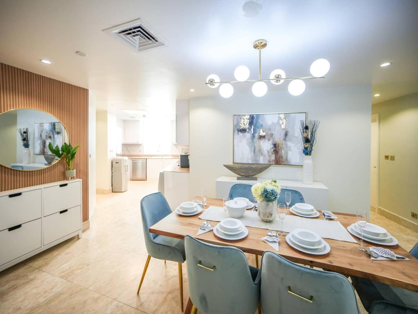 Deluxe 3 Bedroom With Marina & Sea View Appartement Dubai