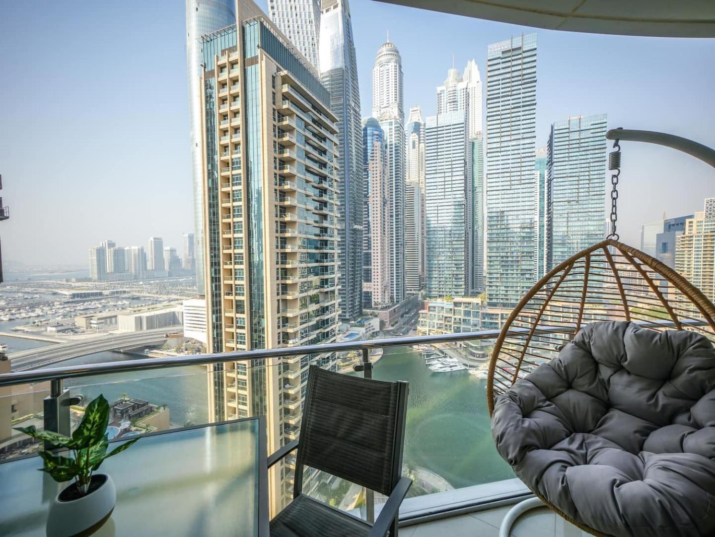 Deluxe 3 Bedroom With Marina & Sea View Appartement