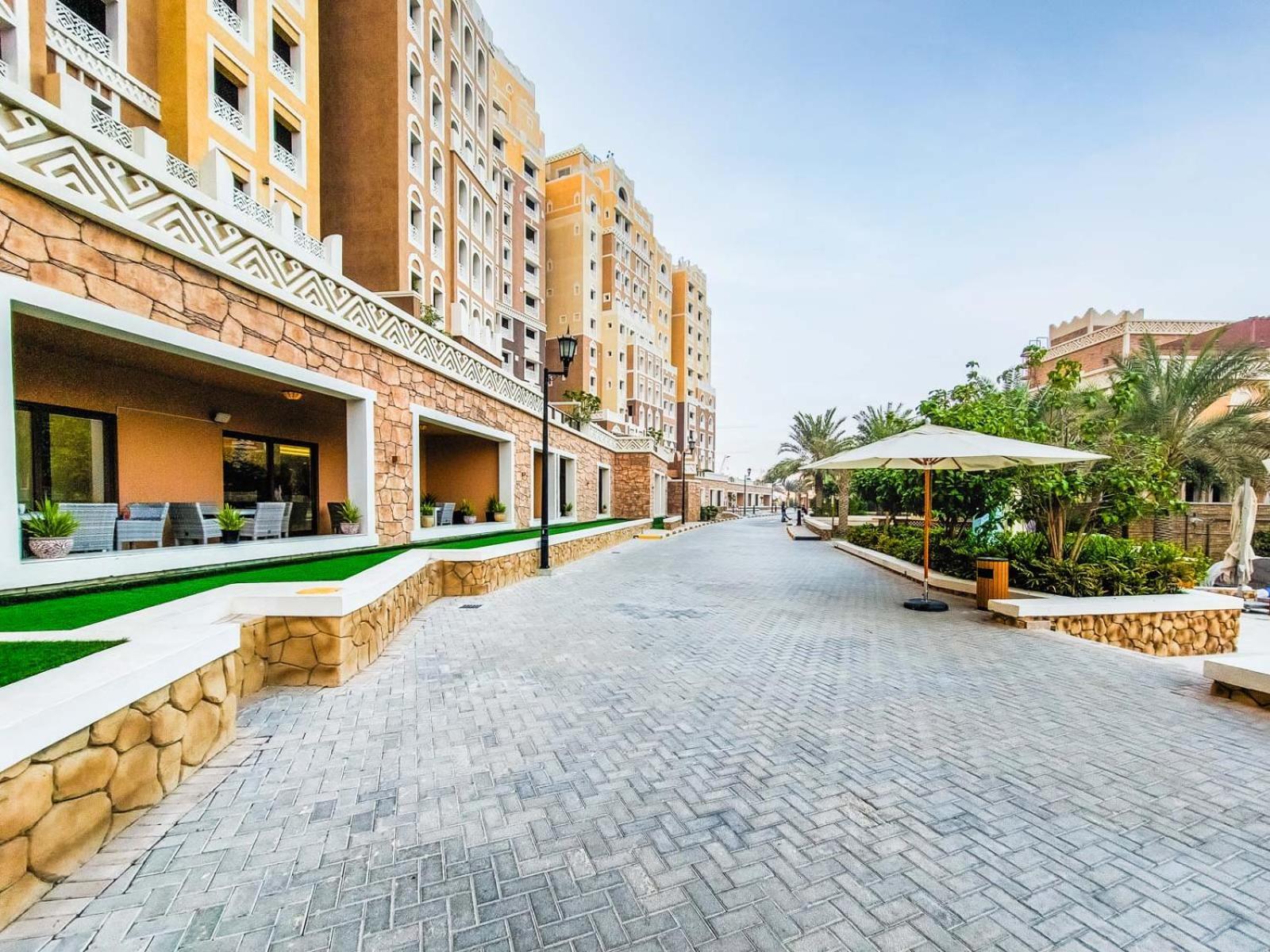 Stylish 2bdr In Balqis Appartement *