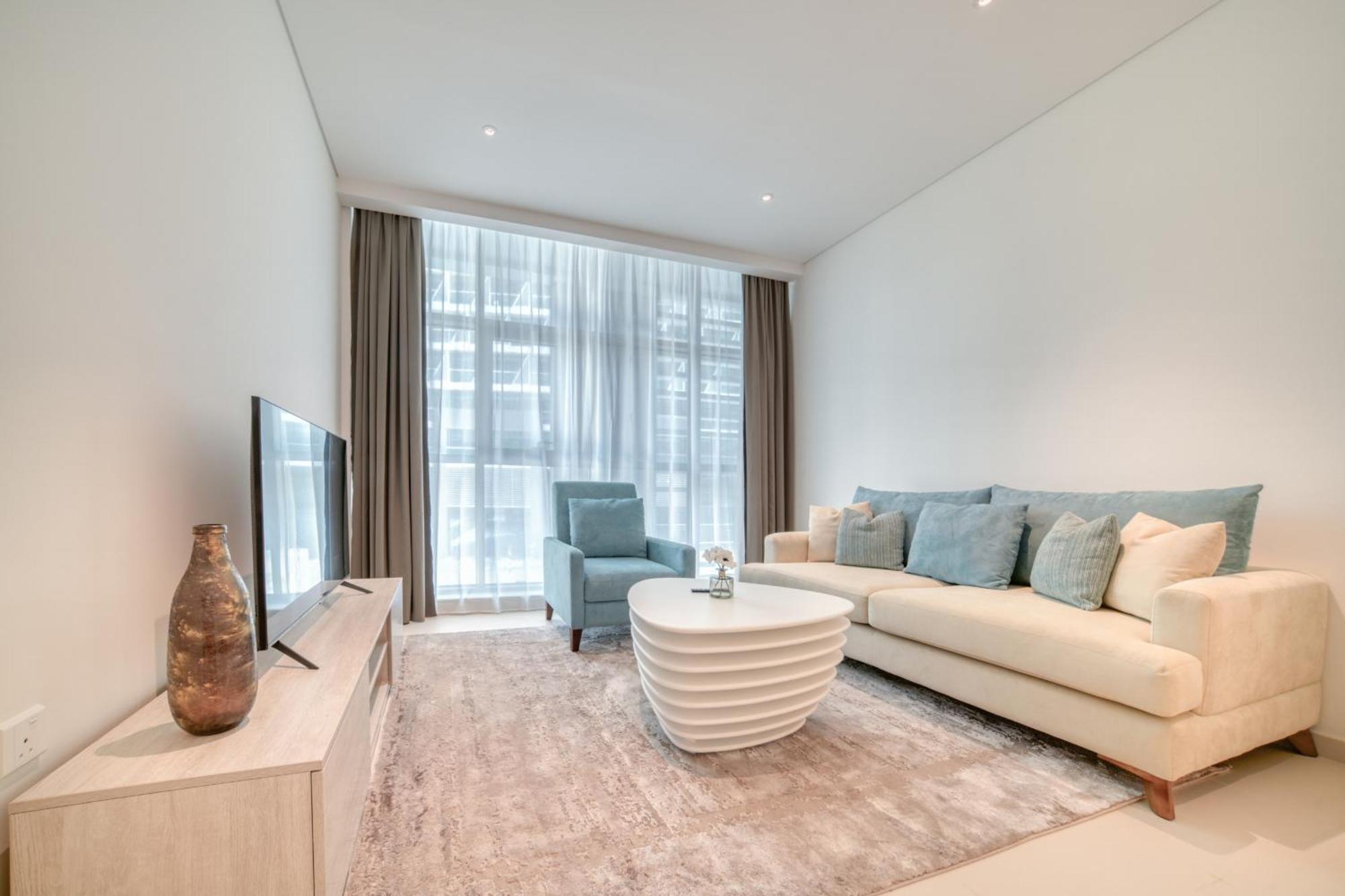 Seven Palm, Palm Jumeirah - Mint Dubai