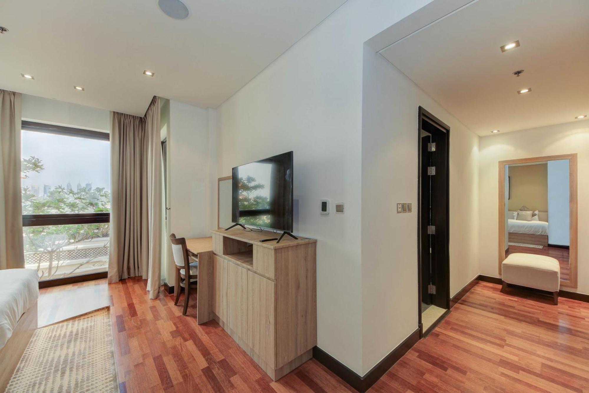 Luxe Getaways Royal Amwaj Palm Jumeirah Apartment *
