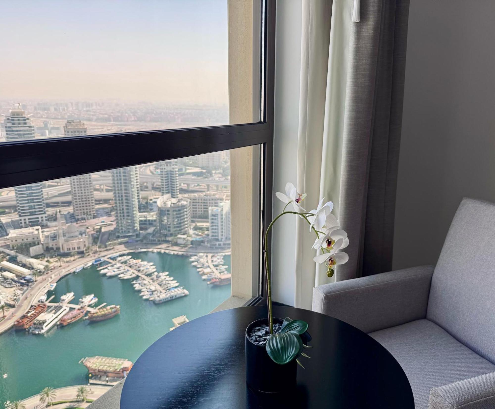 3br With Gorgeous Marina View On Jbr Near Mall, Metro & Eye- By Sunkissed Homes