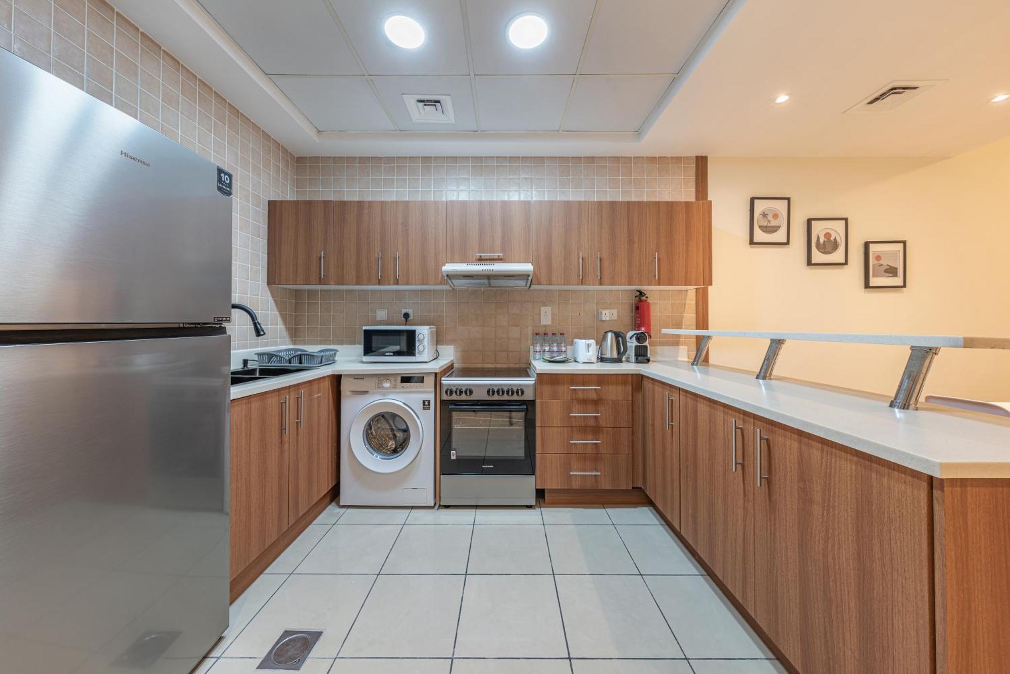 Spacious Upgraded & Elegant - 1br Apartamento