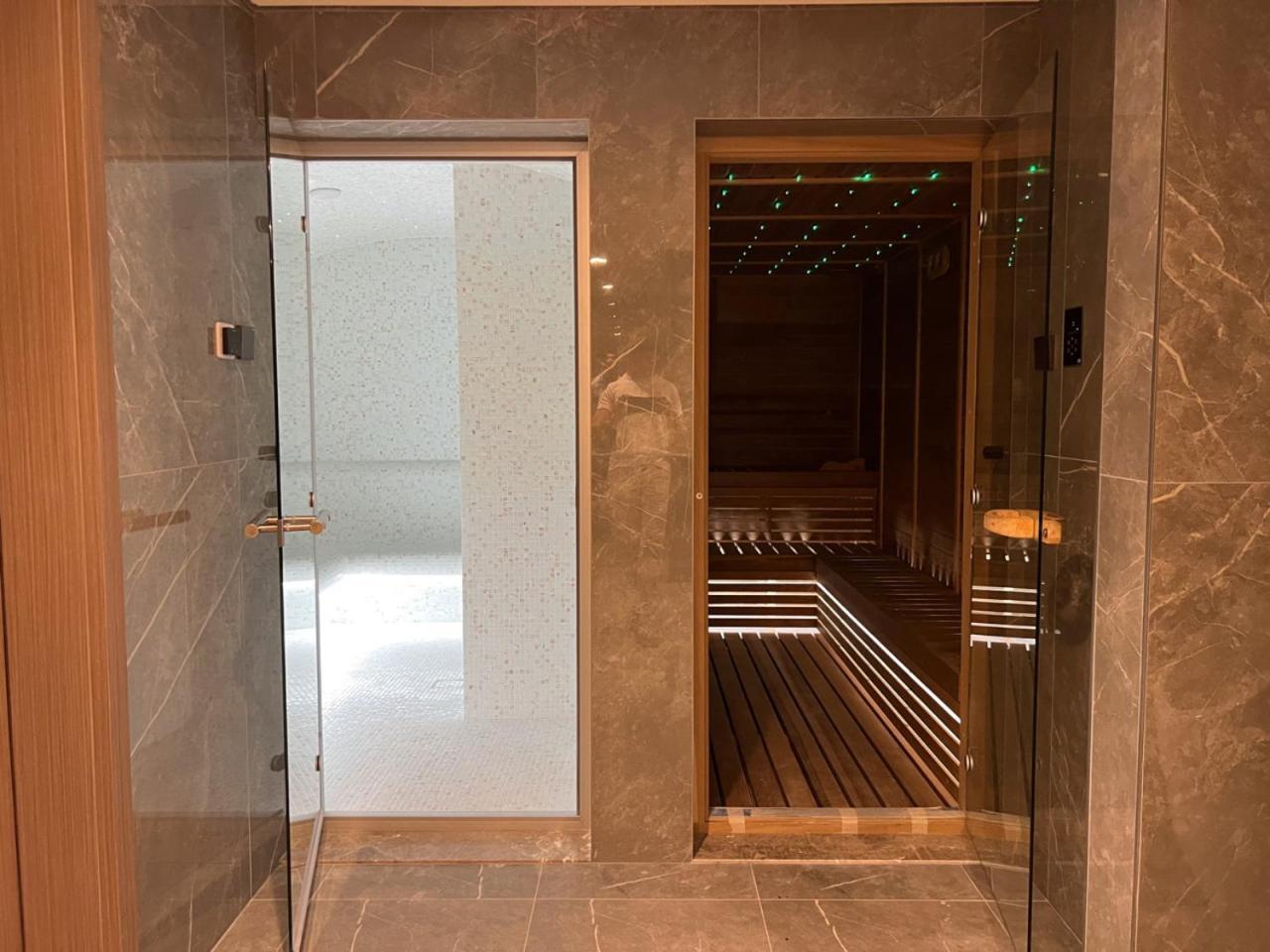 Appartement Brand New Business Bay 1 Bed With Burj Khalifa And Canal Views Dubaï