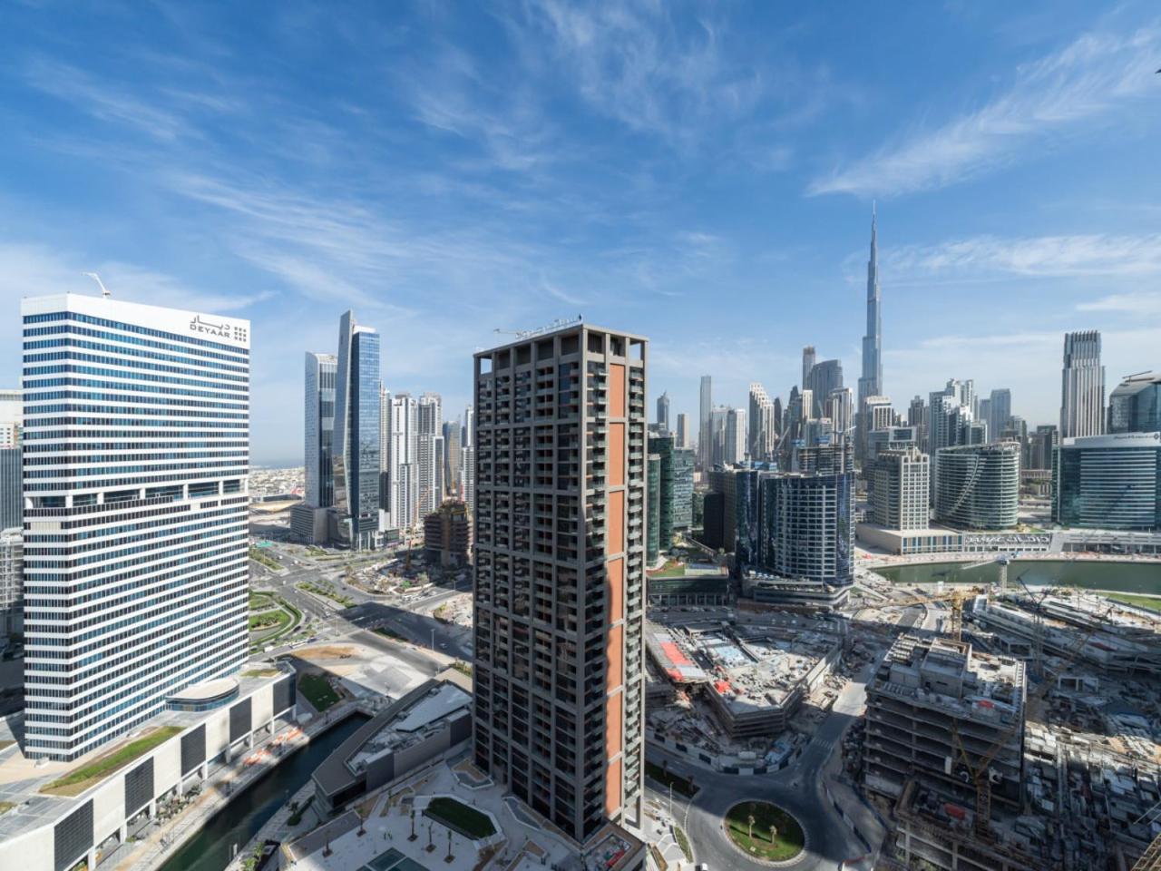 Appartement Brand New Business Bay 1 Bed With Burj Khalifa And Canal Views Dubaï