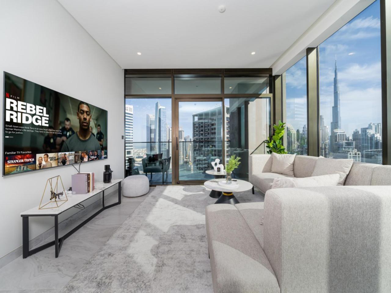 Appartement Brand New Business Bay 1 Bed With Burj Khalifa And Canal Views *