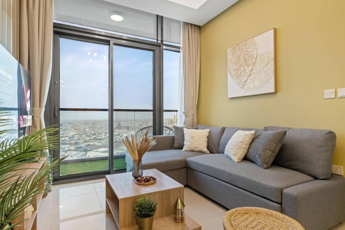 45th Floor 2br Full Sea View Appartement