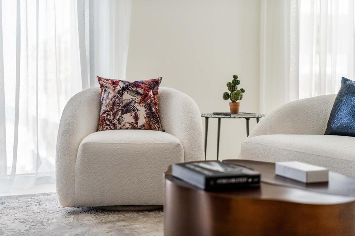 Appartamento Luxury 3br Penthouse Retreat - Private & Marina Views *