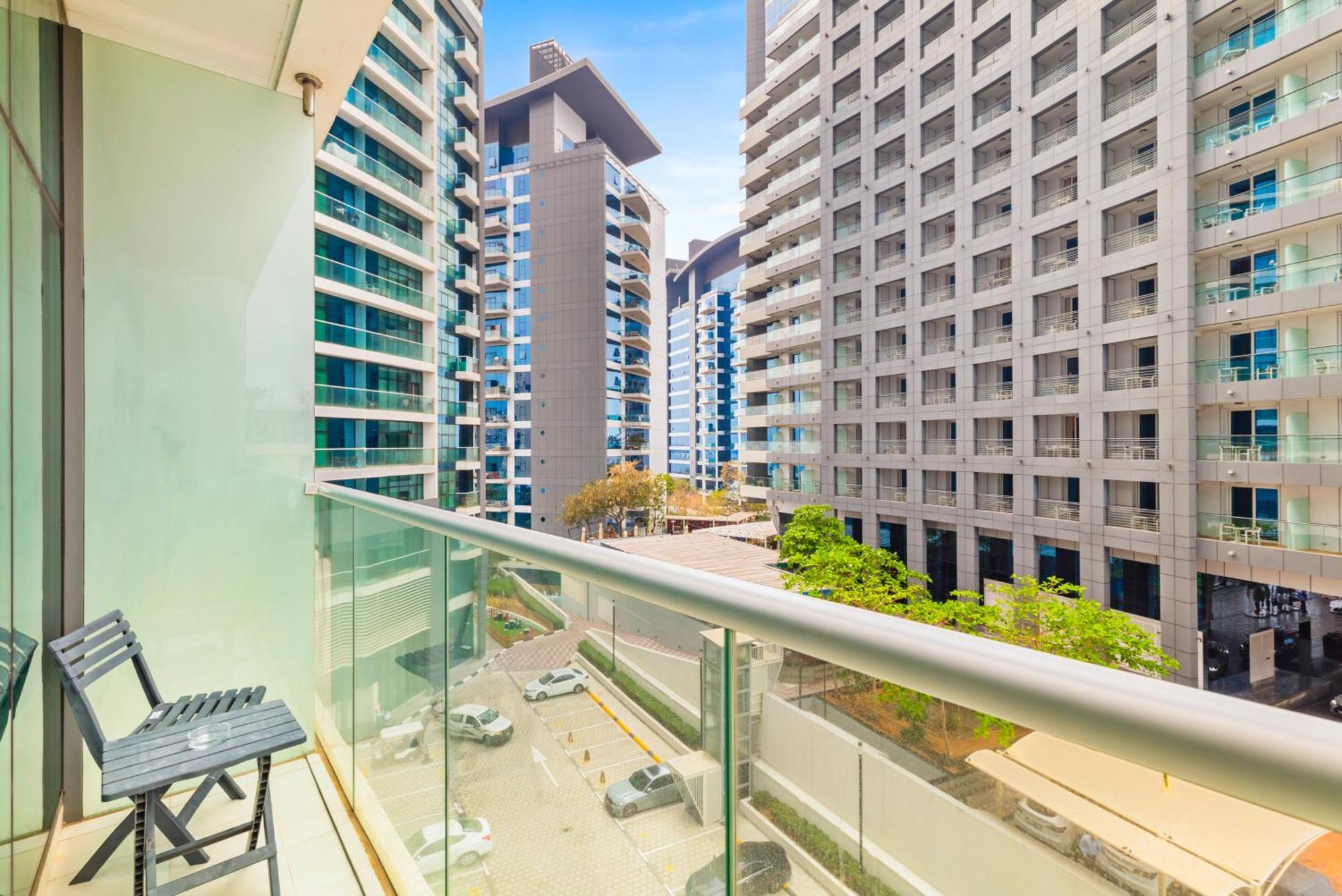 Fully-equipped Palm Jumeirah, Seven