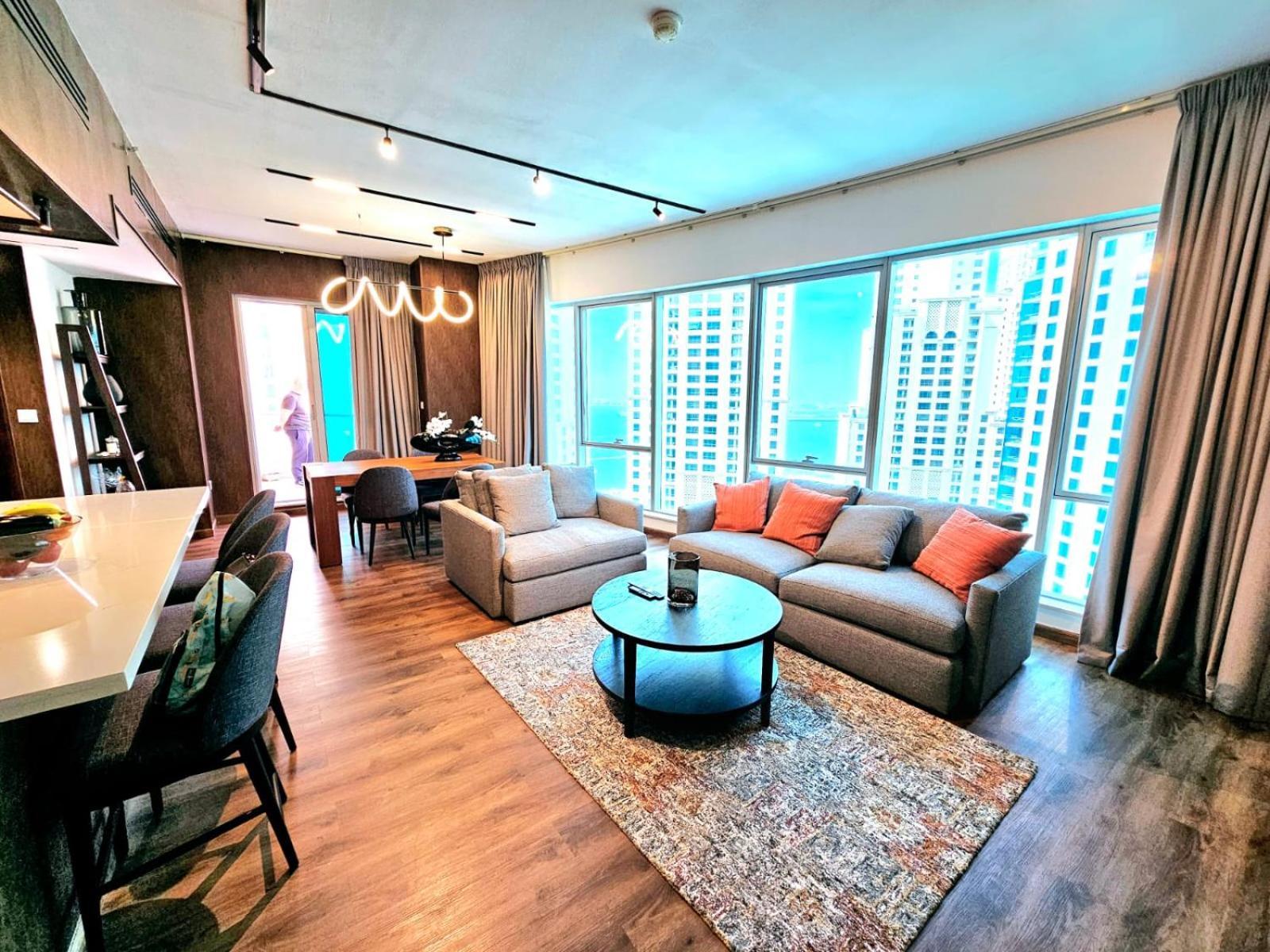 Sunrise Homes - Luxurious 1 Bedroom In Marina Promenade Apartamento Dubái