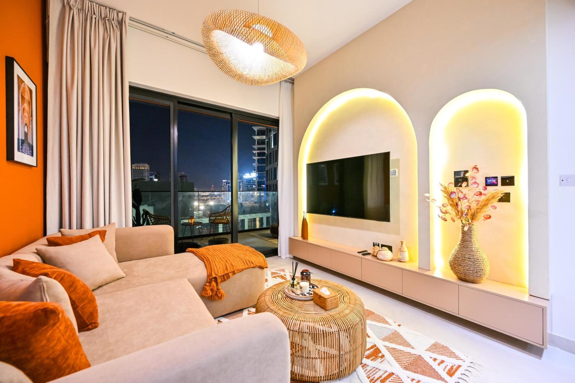 Appartement Luxurious One Bed Near Mall With Burj And Canal View *