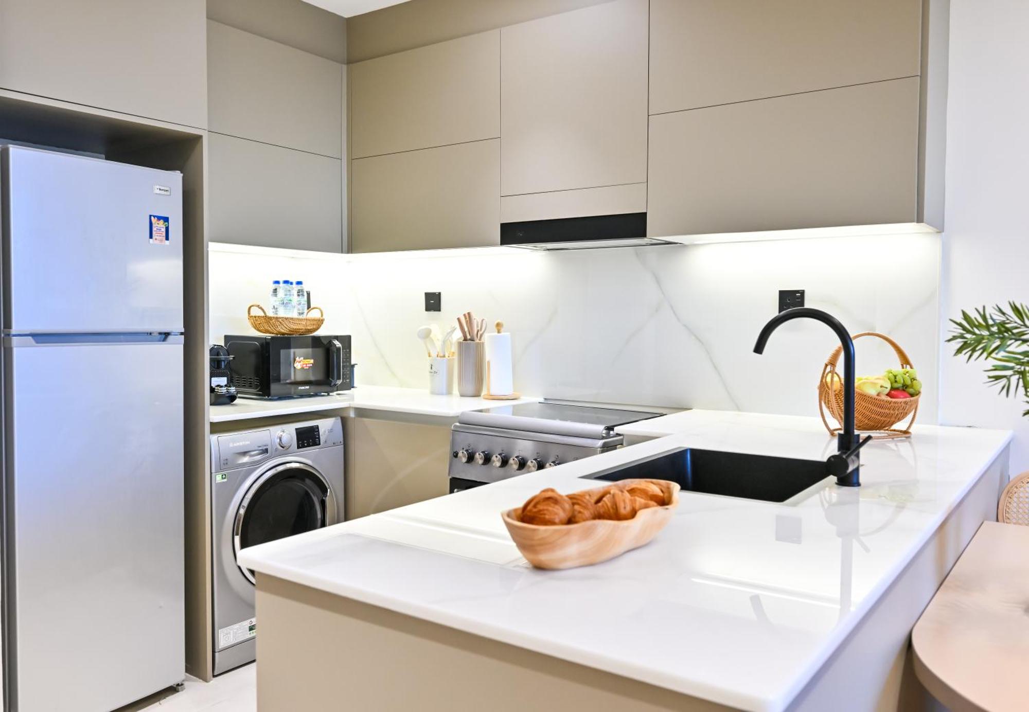 Luxurious One Bed Near Mall With Burj And Canal View Appartement