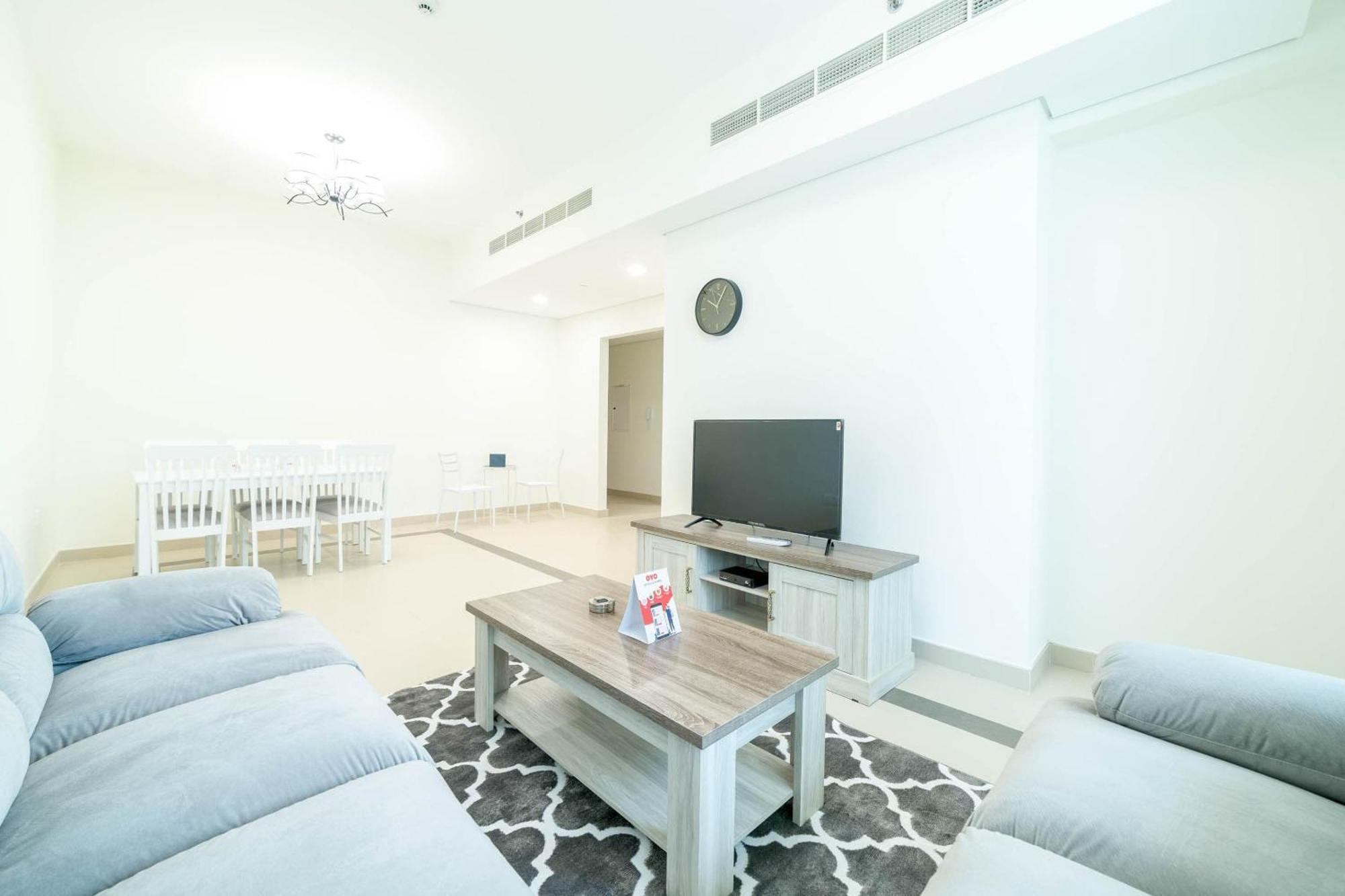 Oyo 589 Najma Tower, Two Bedrooms Apartments, Sports Gasthuis