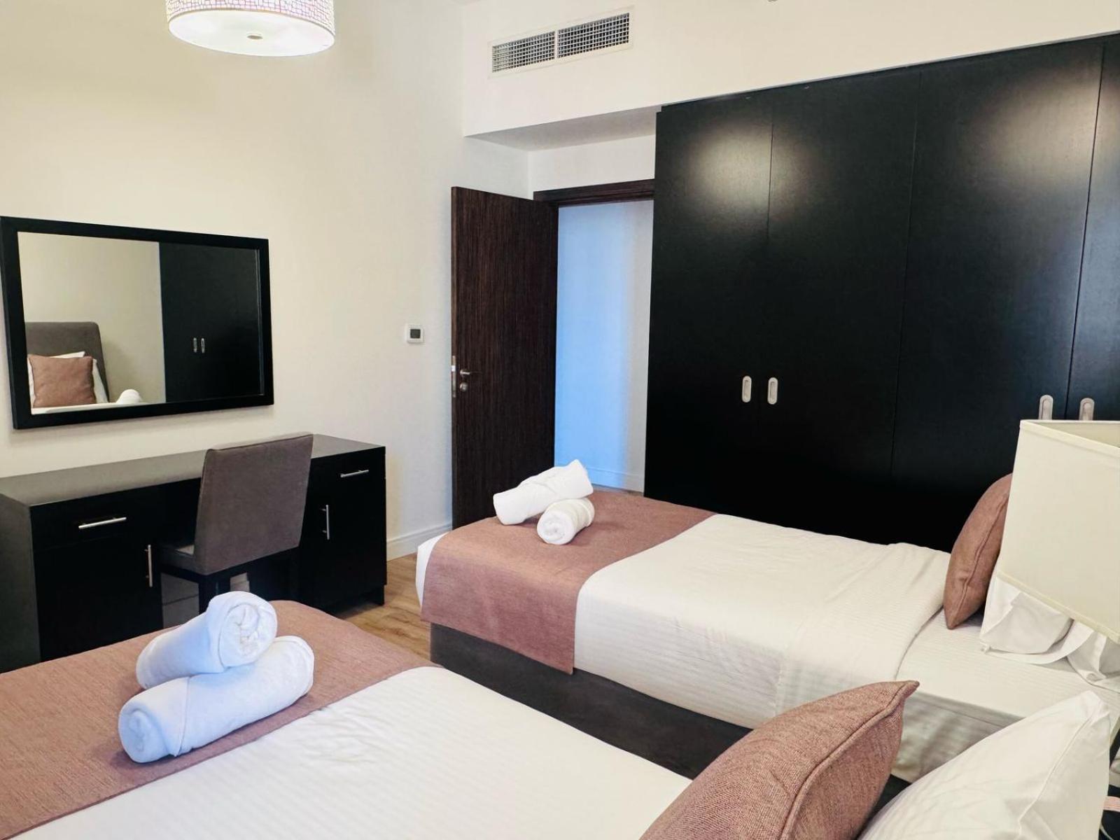 Stunning 3br On Jbr With Marina View On High Floor Maid's Room, Near Mall, Metro & Cinemas - By Sunkissed Homes Lejlighed *