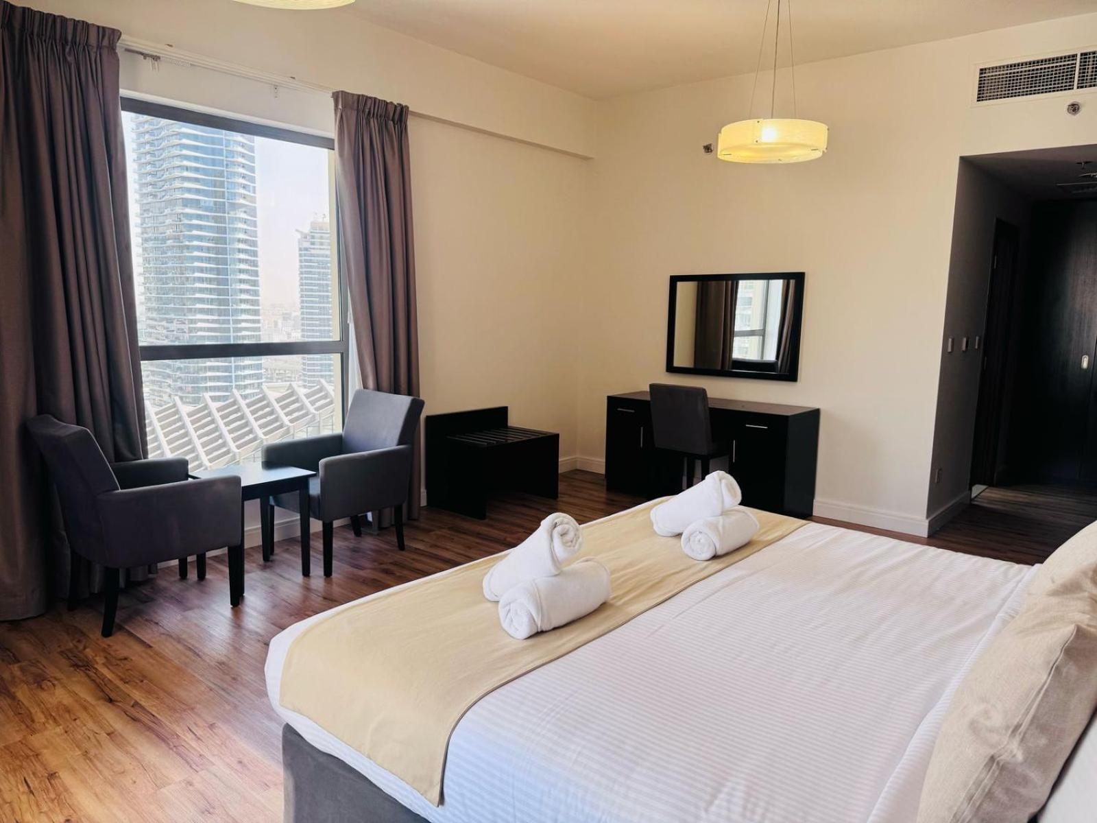 Stunning 3br On Jbr With Marina View On High Floor Maid's Room, Near Mall, Metro & Cinemas - By Sunkissed Homes Lejlighed