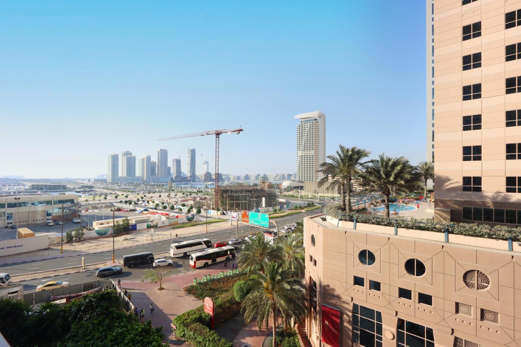 Spectacular 1br In Damac Heights By Livbnb Appartement