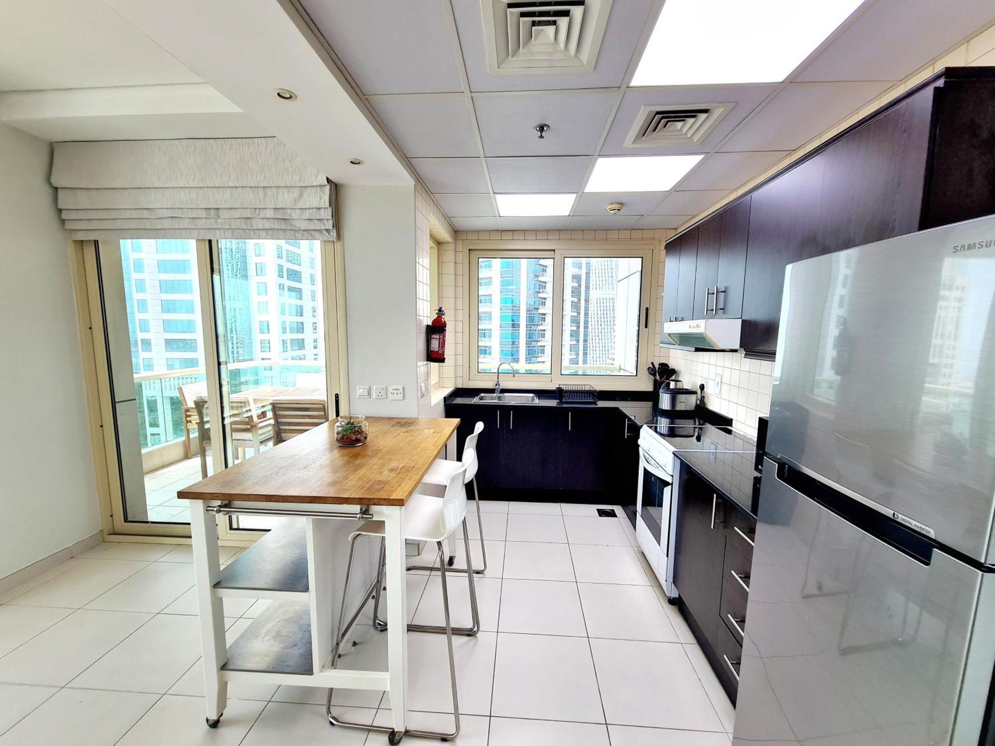 Sunrise Homes - 2 Bedroom With Panoramic Views Next To Jbr * Dubai