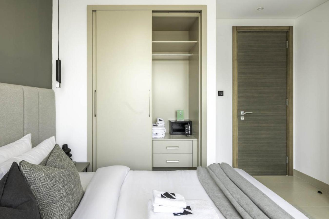 New 2br With Pool And Gym In Sobha Community * Dubaï