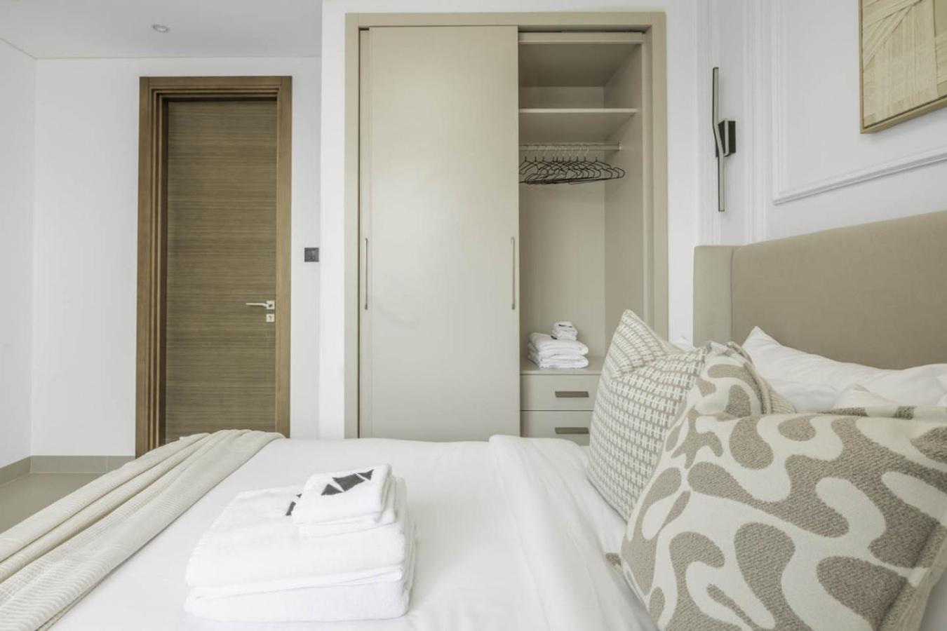 New 2br With Pool And Gym In Sobha Community * Dubaï