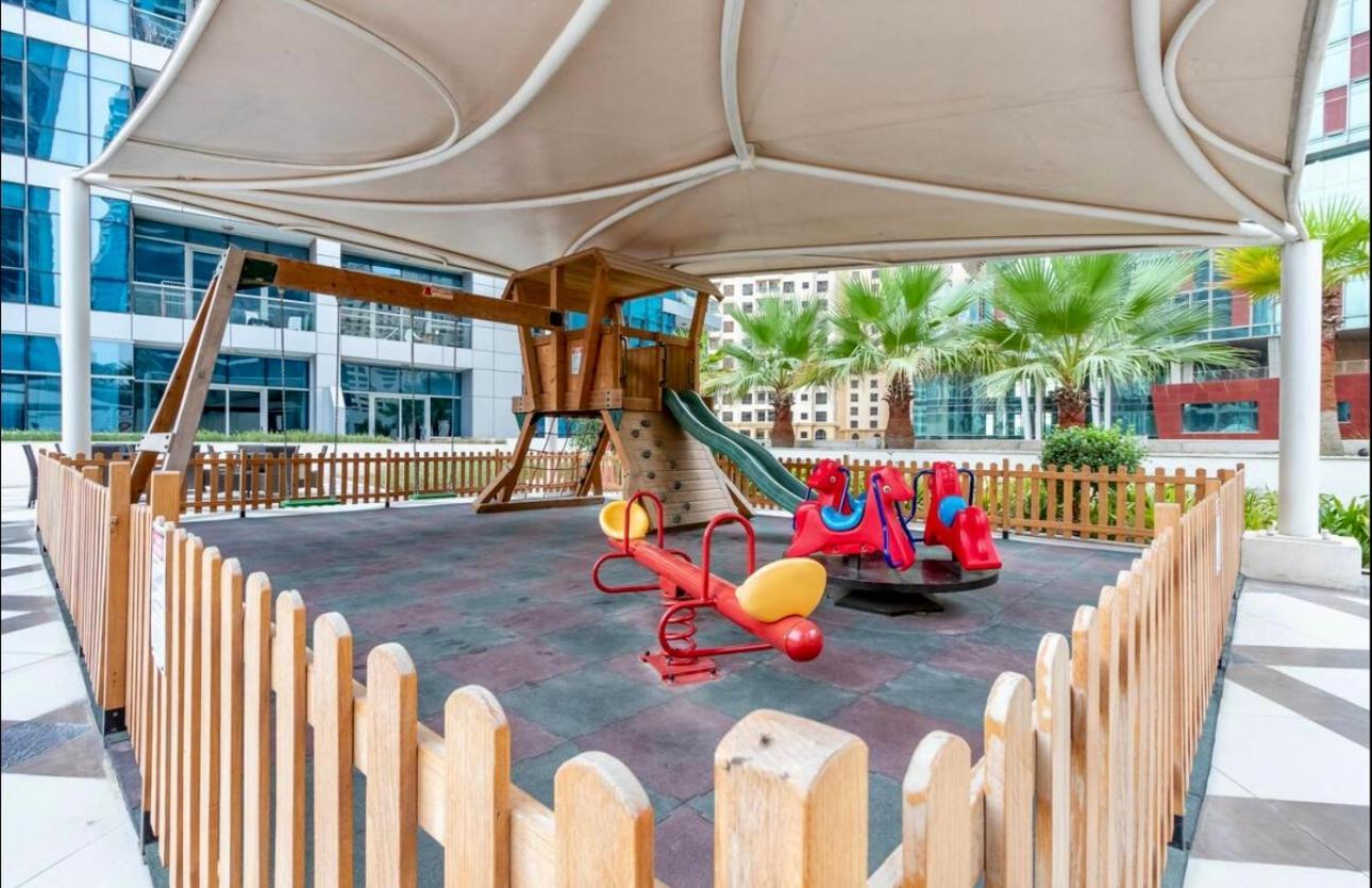 Apartamento Intercontinental Marina Full Marina View With Balcony, Marina Mall, Large 1 Bedroom Apartment, Kitchen, 2 Toilets, 1 Parking, Swimming Pool And Gym Free Access, Paid Breakfast Dubái
