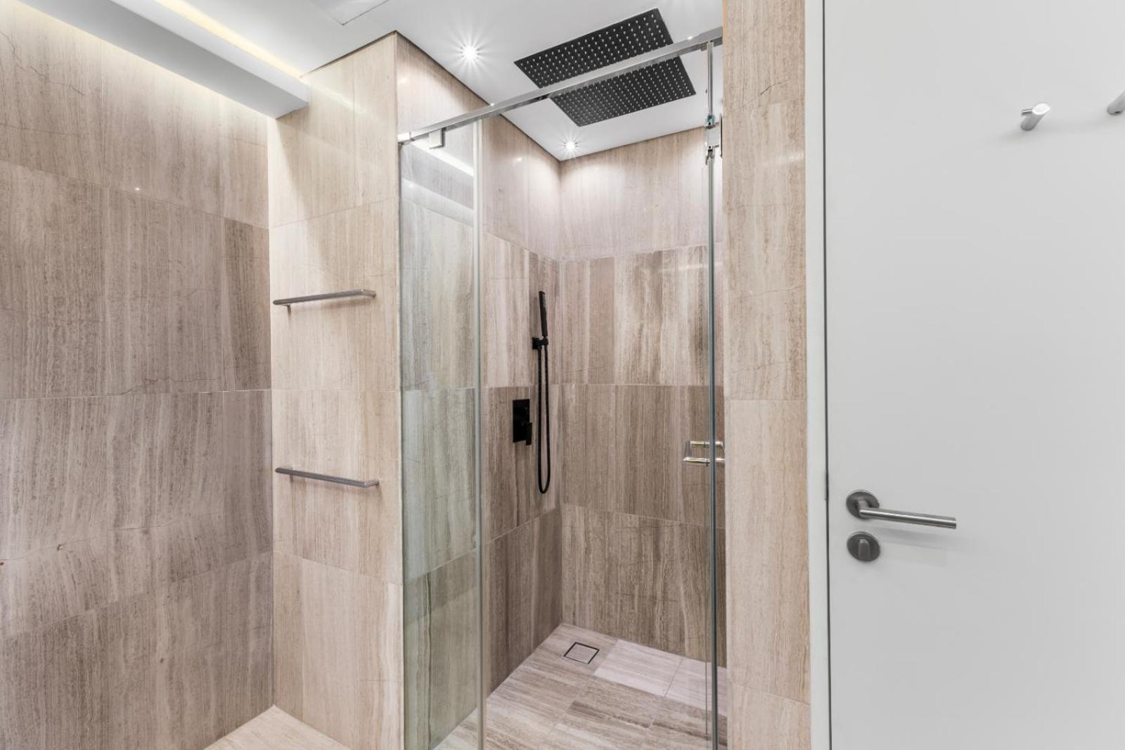 Palazzo Versace Luxury Living - 1br
