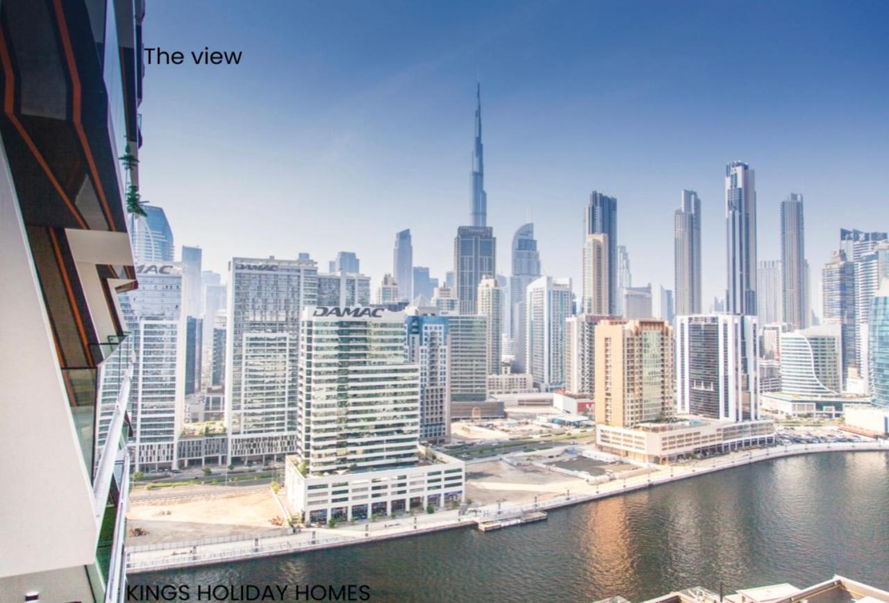 Gasthof Binghatti Canal With Private Jacuzzi Burj Khalifa View Kings