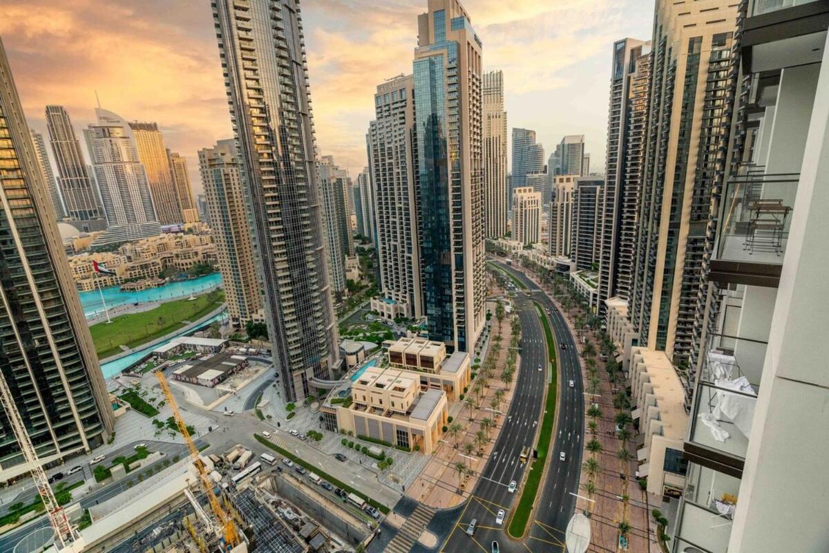 Ultimate Downtown Luxury - 4br - Walk To The Mall Apartamento Dubai