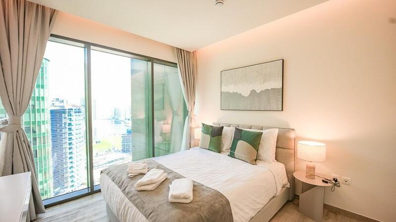 Appartement High Floor With Partial Burj Khalifa View *