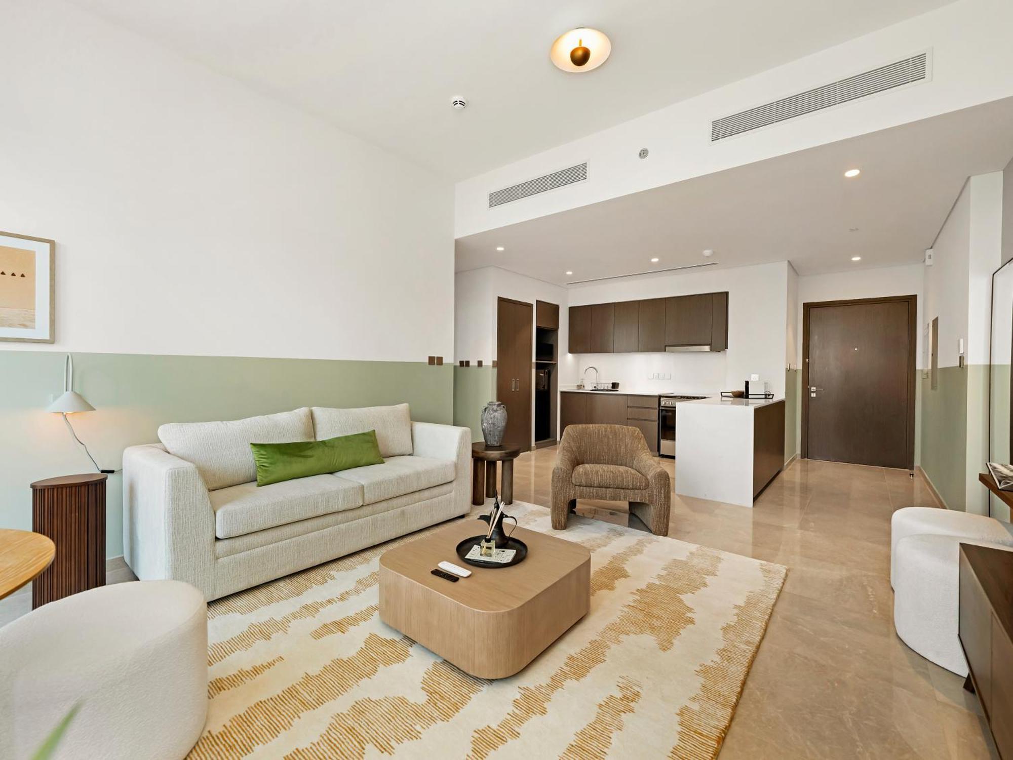 Appartement 1 Bedroom High End Luxurios Building Next To Mall *