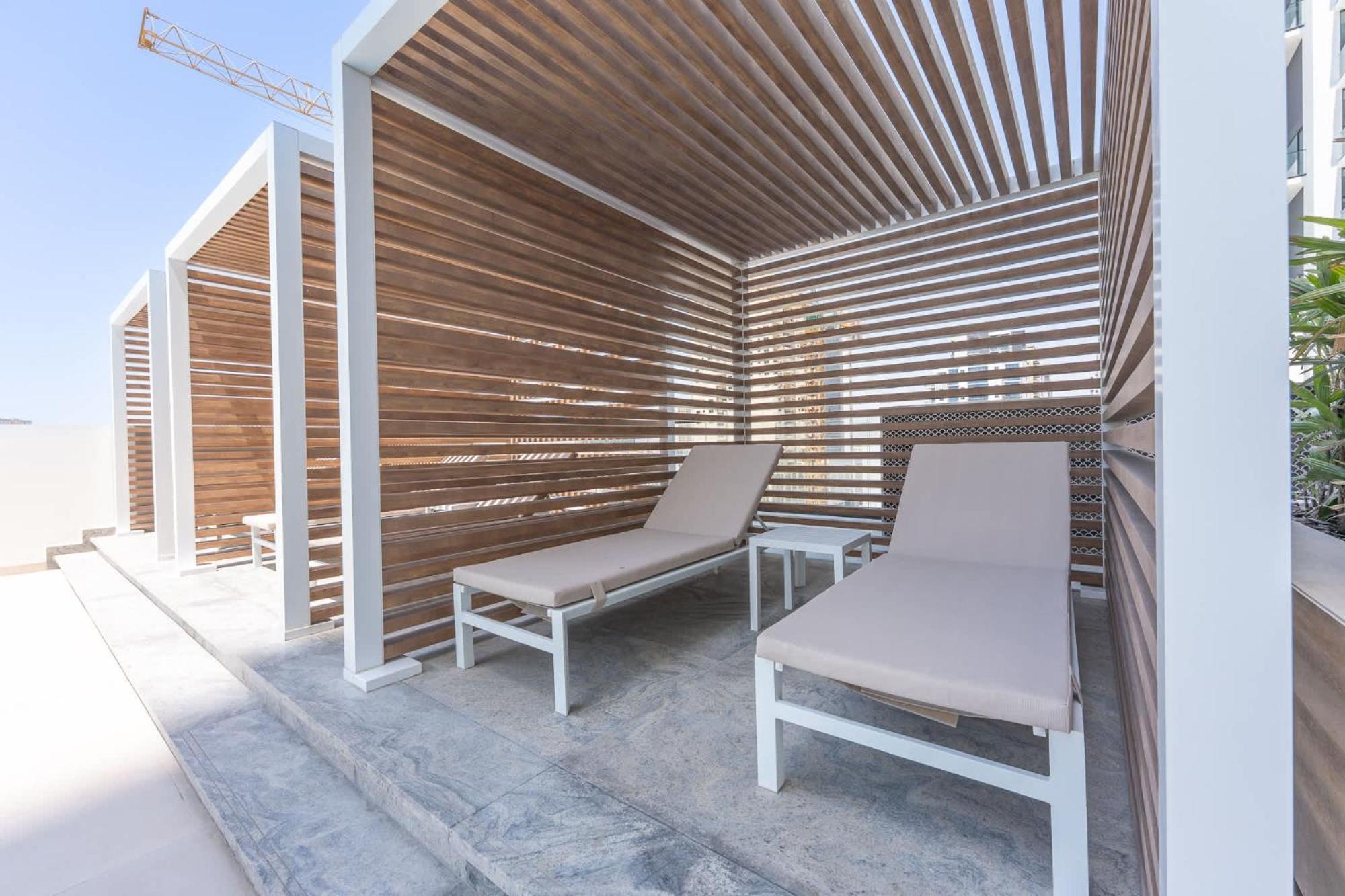 Lavish 1 Bedroom In Binghatti Gardenia That Sleeps 4 Dubai