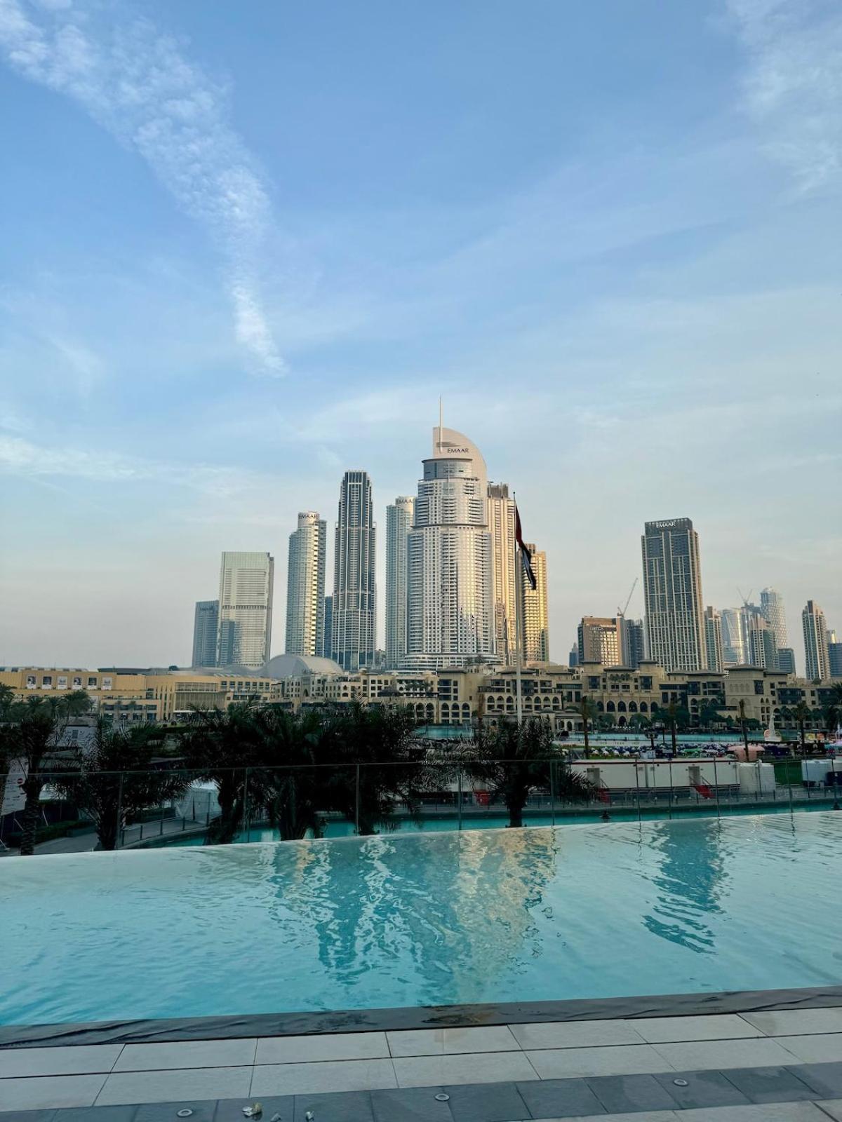 Burj Khalifa View,2 Min Walk Mall Dubai