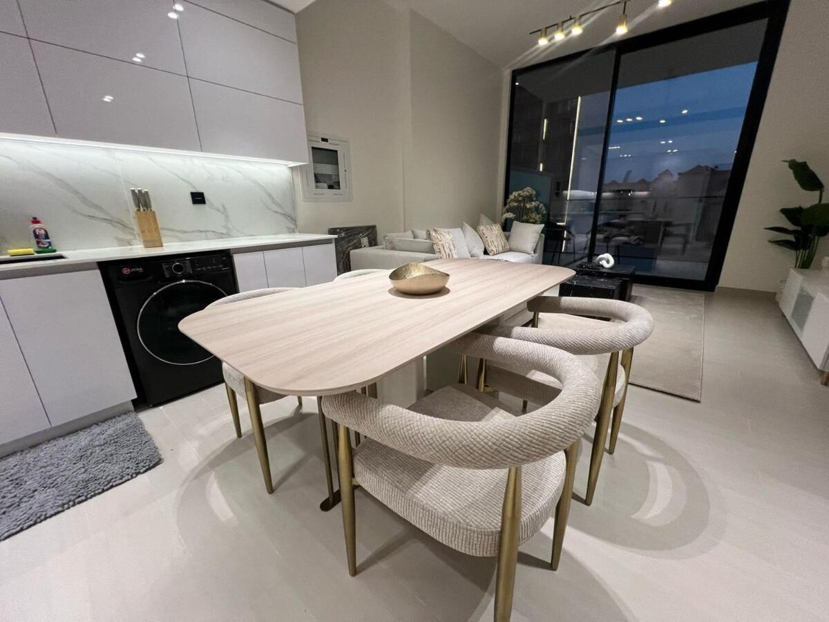 1 Bedroom In Binghatti Lavender * Dubái