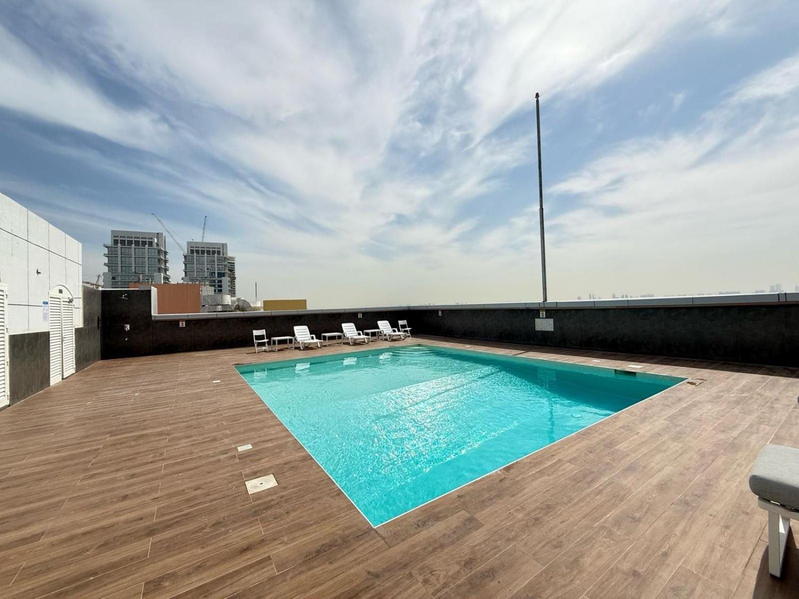 Spacious Modernized 2 Bedroom And Duplex 4 Br By Taskeen Homes * Dubái