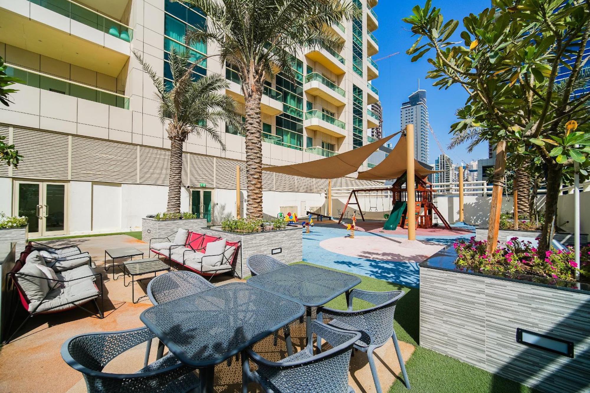 Walk To Jbr - Free Baby Gear - Marina View 2Br With Terrace Appartement *
