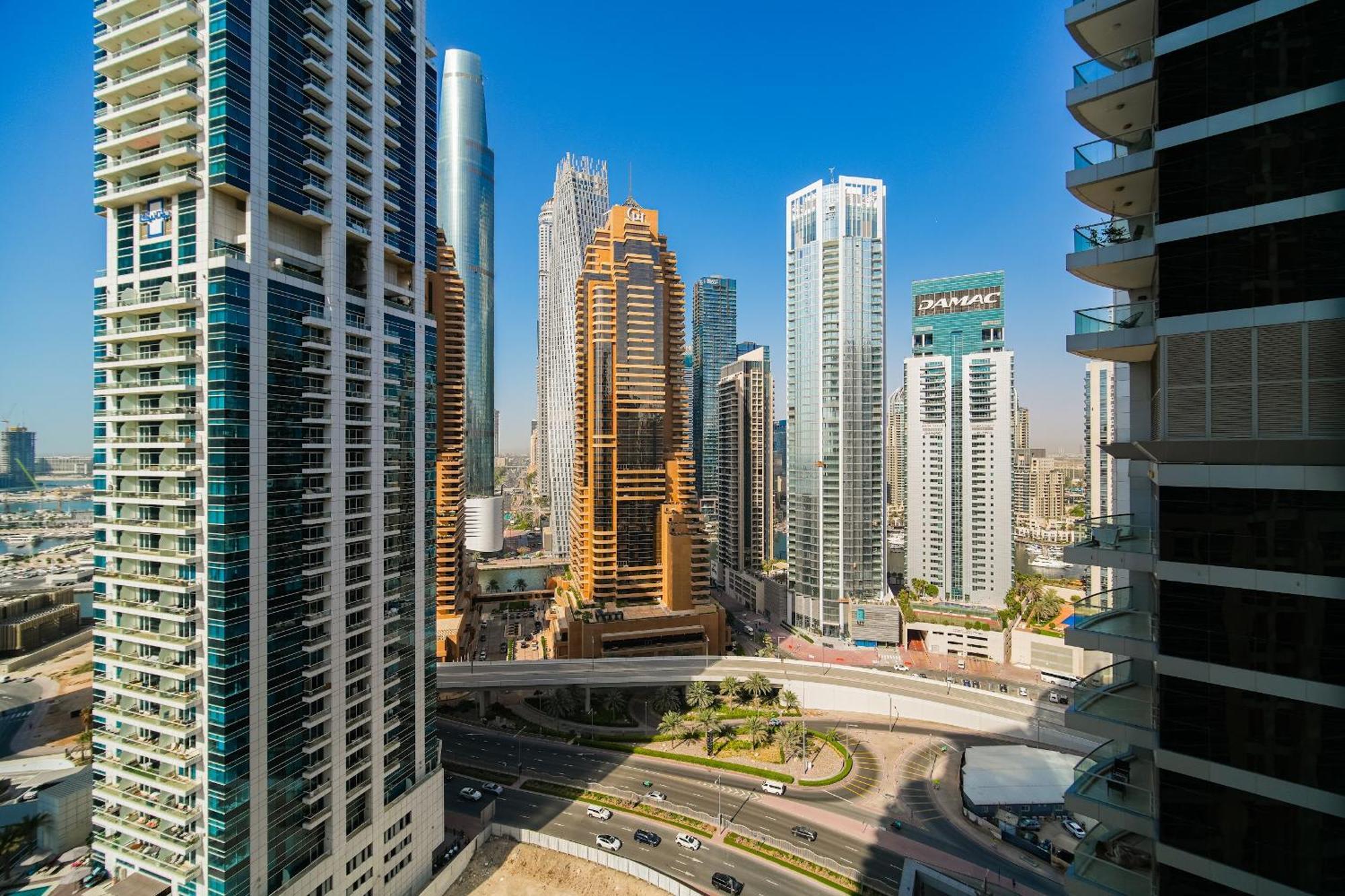 Walk To Jbr - Free Baby Gear - Marina View 2Br With Terrace Appartement