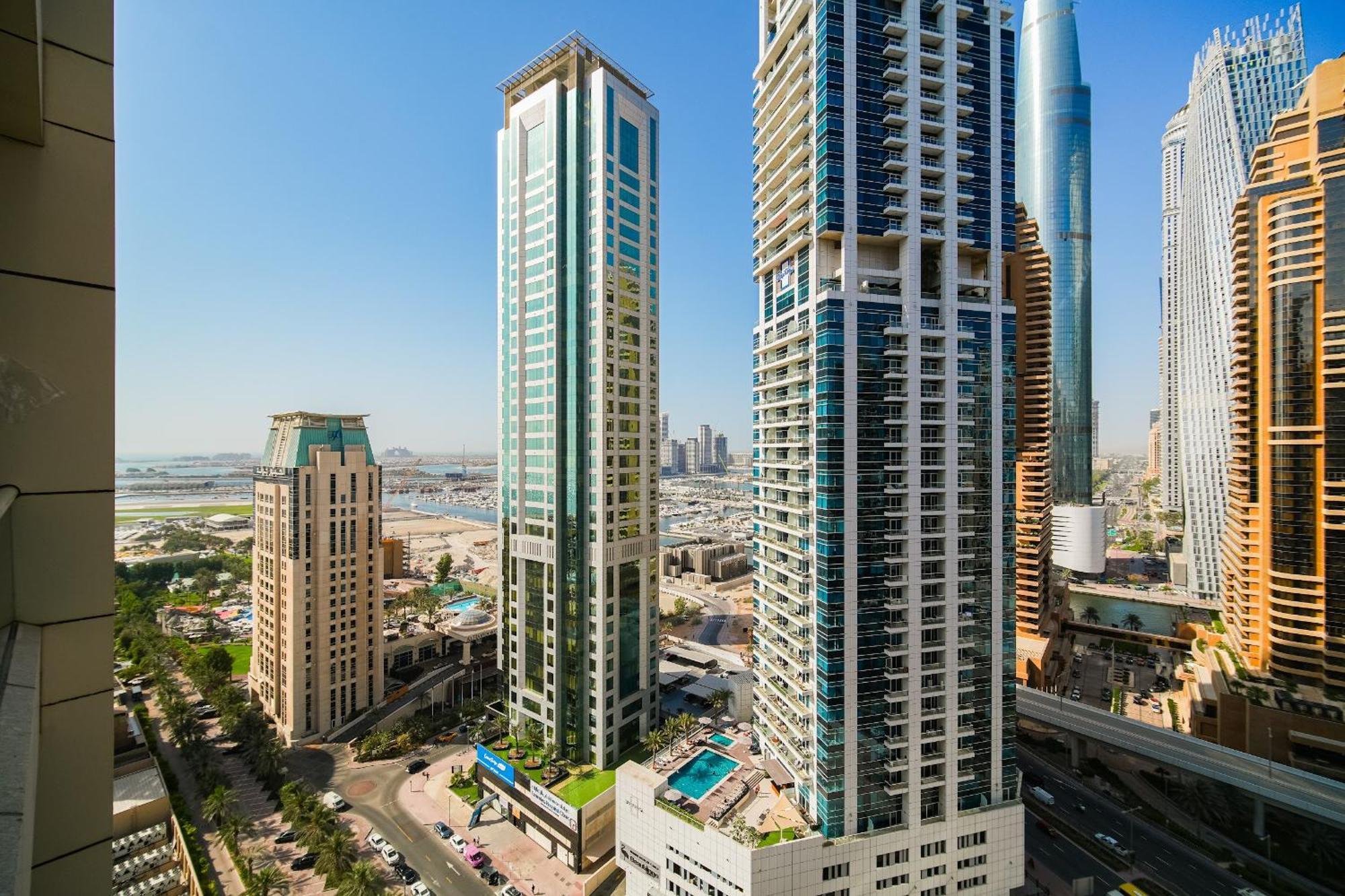 Walk To Jbr - Free Baby Gear - Marina View 2Br With Terrace