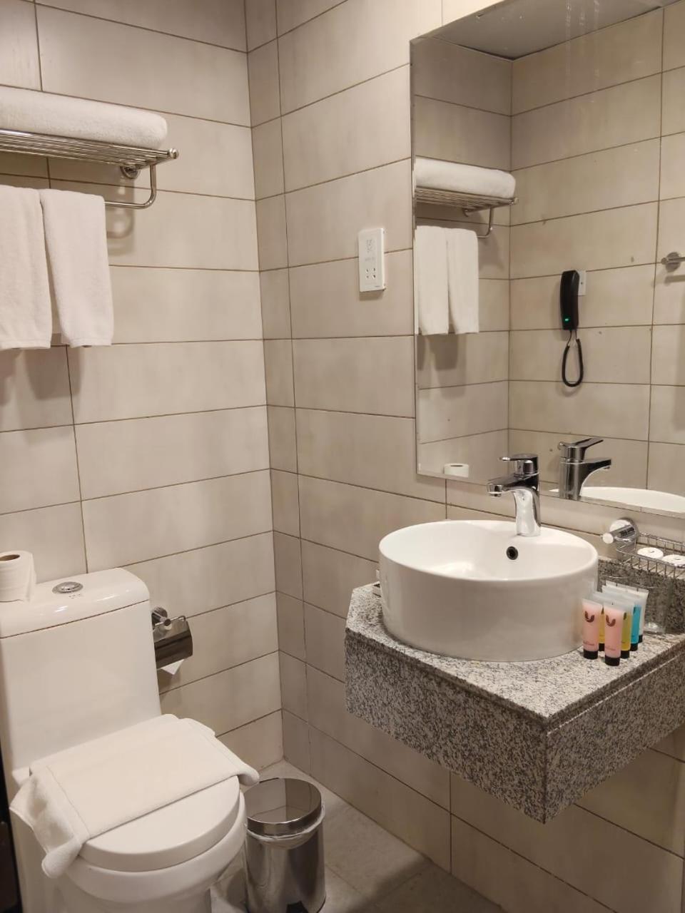 Hotel Western Academic Dubai