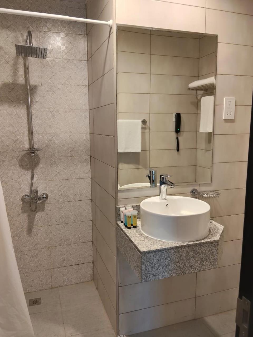 Western Academic 3* Dubai