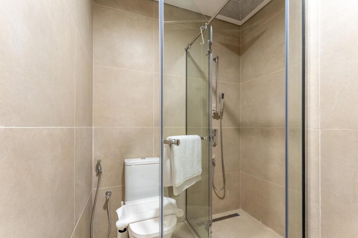 Stunning 1 Bed In Marina Arcade * Dubai