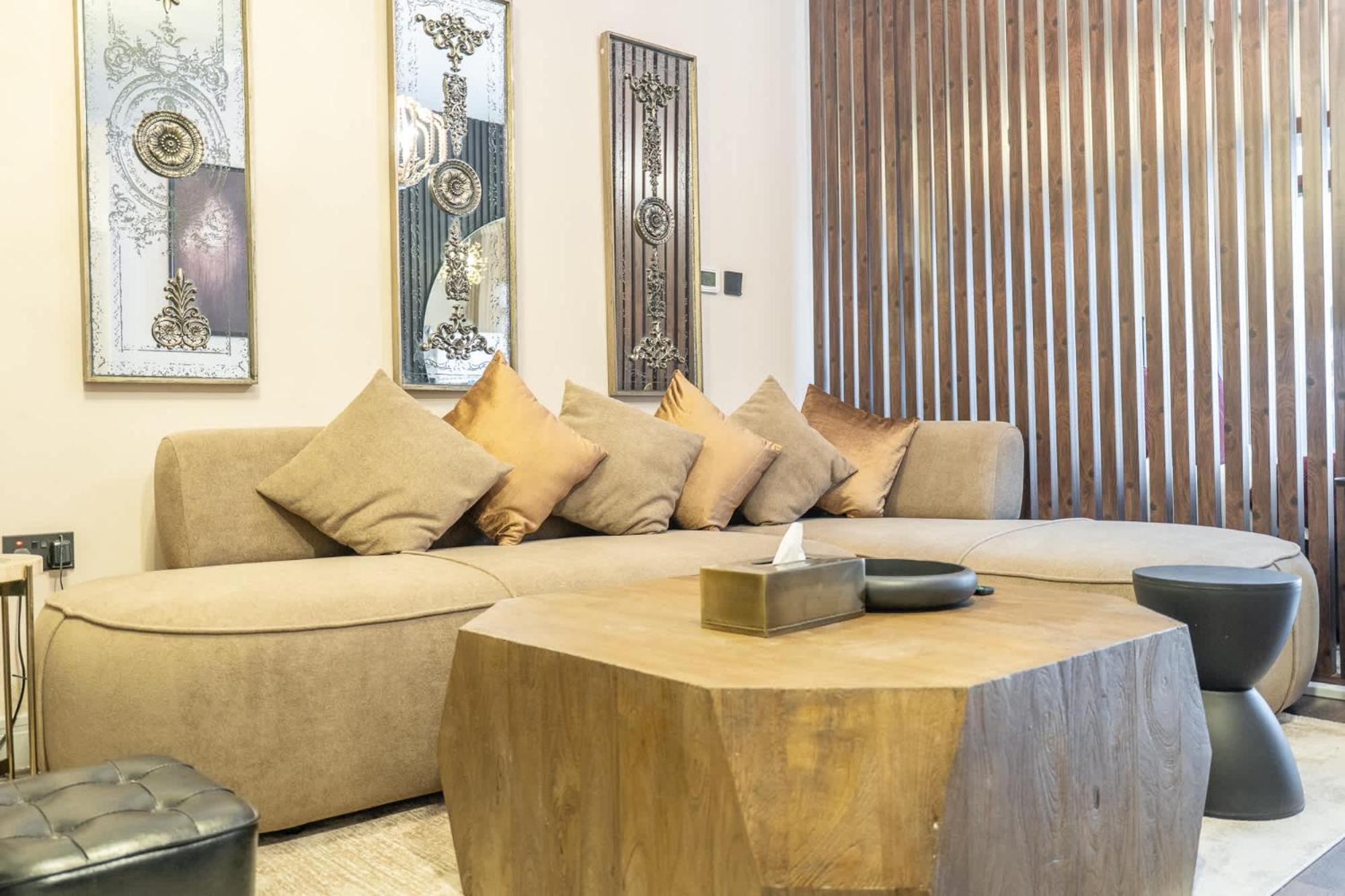Appartement Extravagant For 2 In Jvc