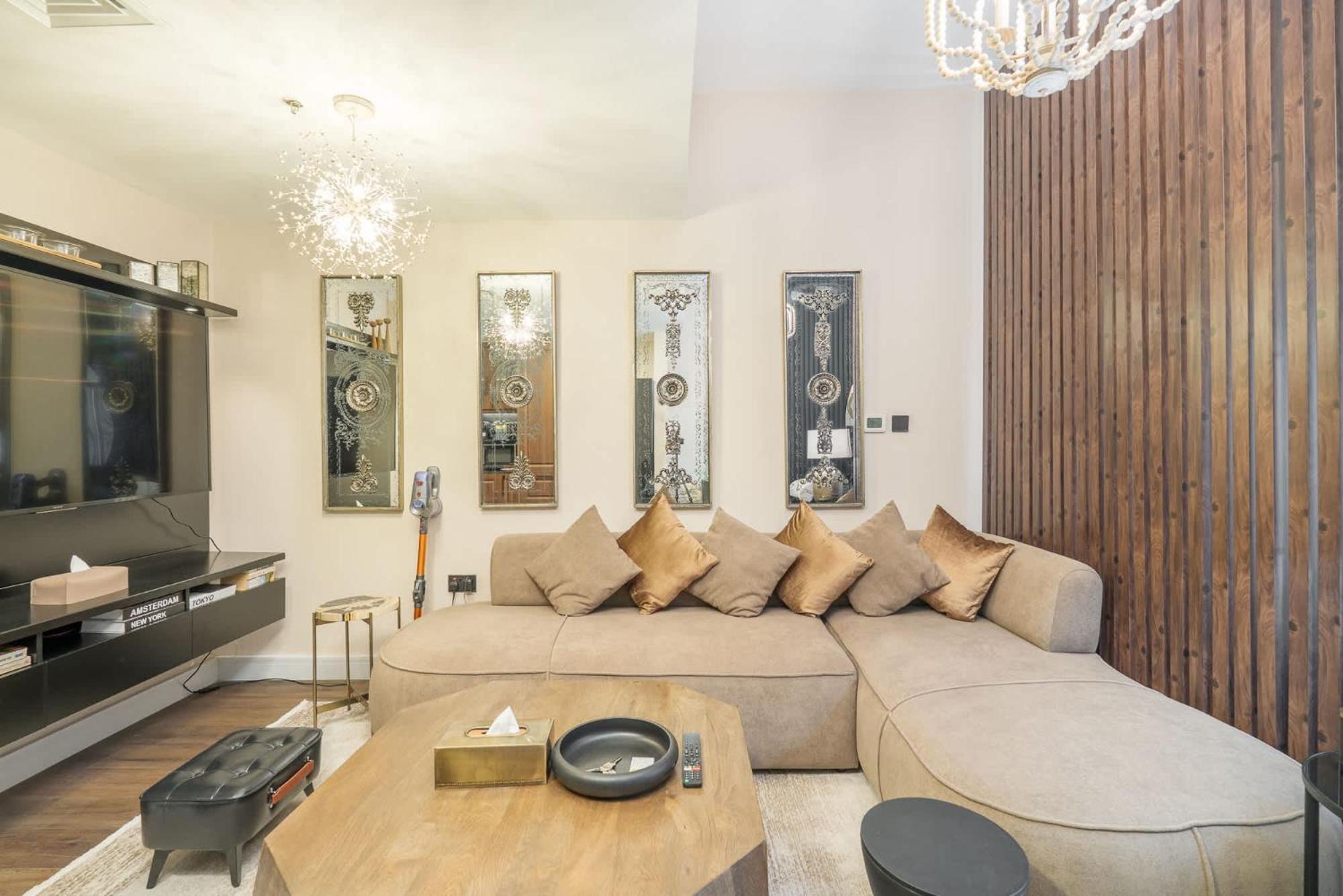 Extravagant For 2 In Jvc Appartement *