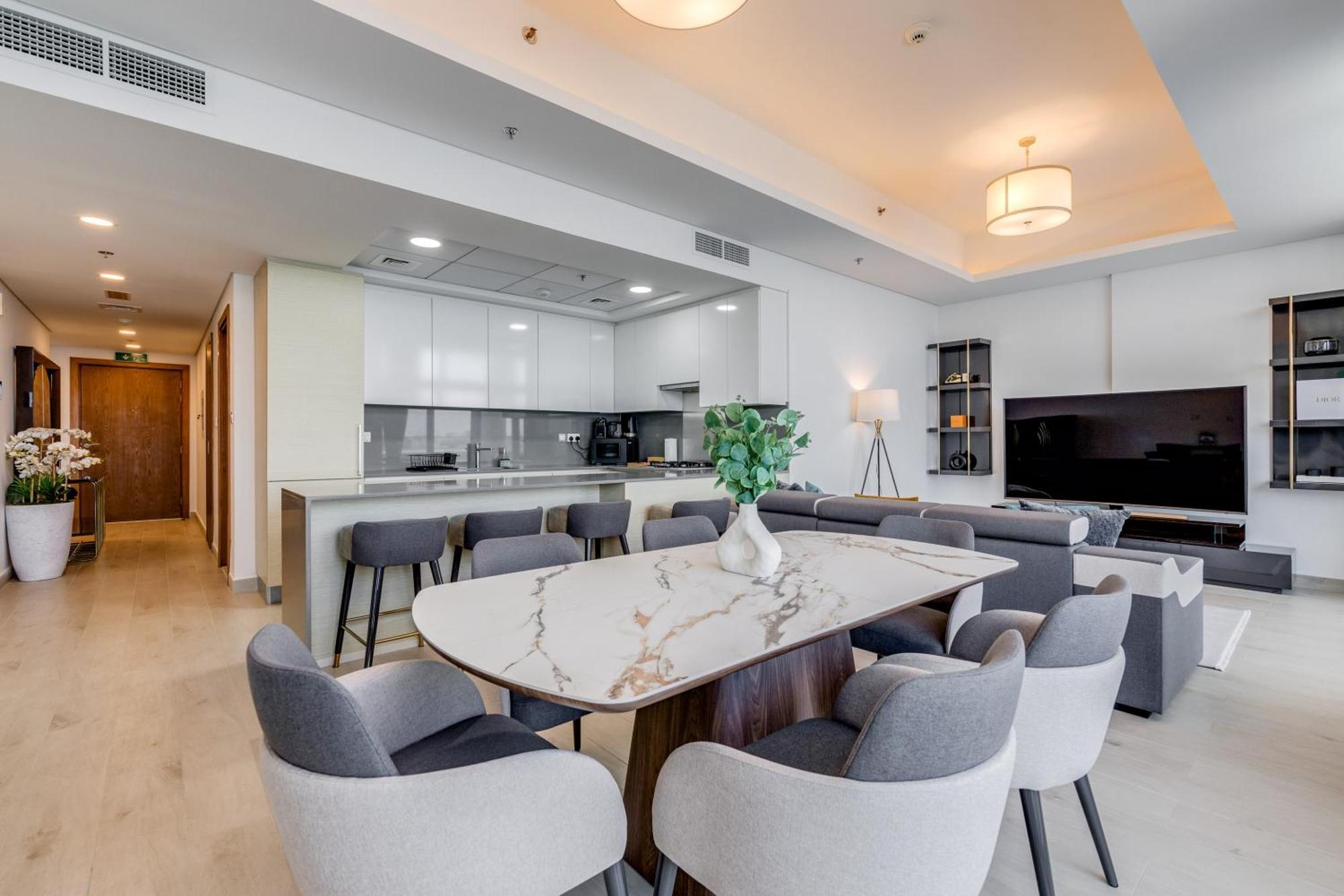Apartamento Luxury Azizi Mina Beachfront